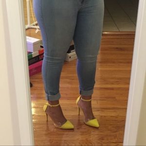 Liliana Yellow Heels